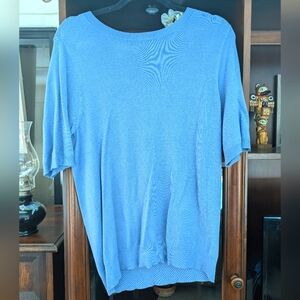 NWT Lt Blue Knit Top, Pearl Details sz L by Premise